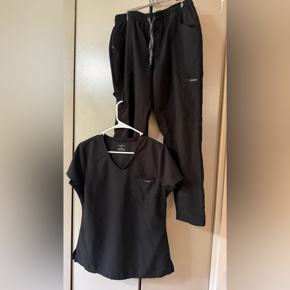 Jaanuu Black Scrub Set MP